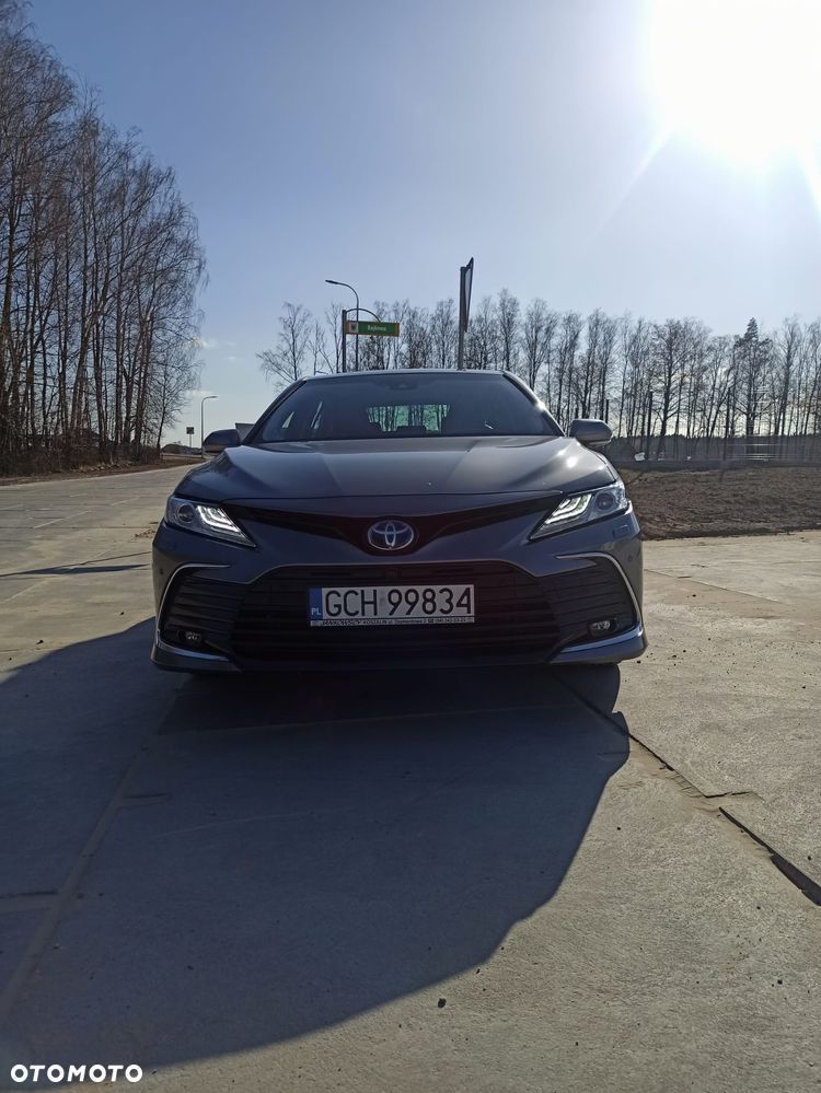 Toyota Camry 2.5 Hybrid Executive CVT - 18