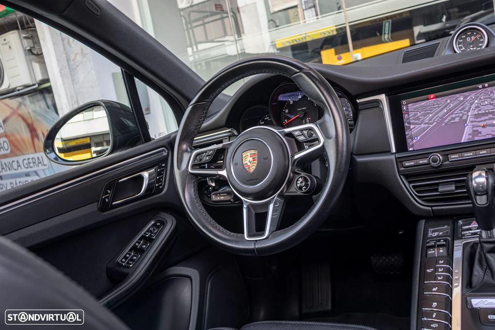 Porsche Macan PDK — fotografia 13