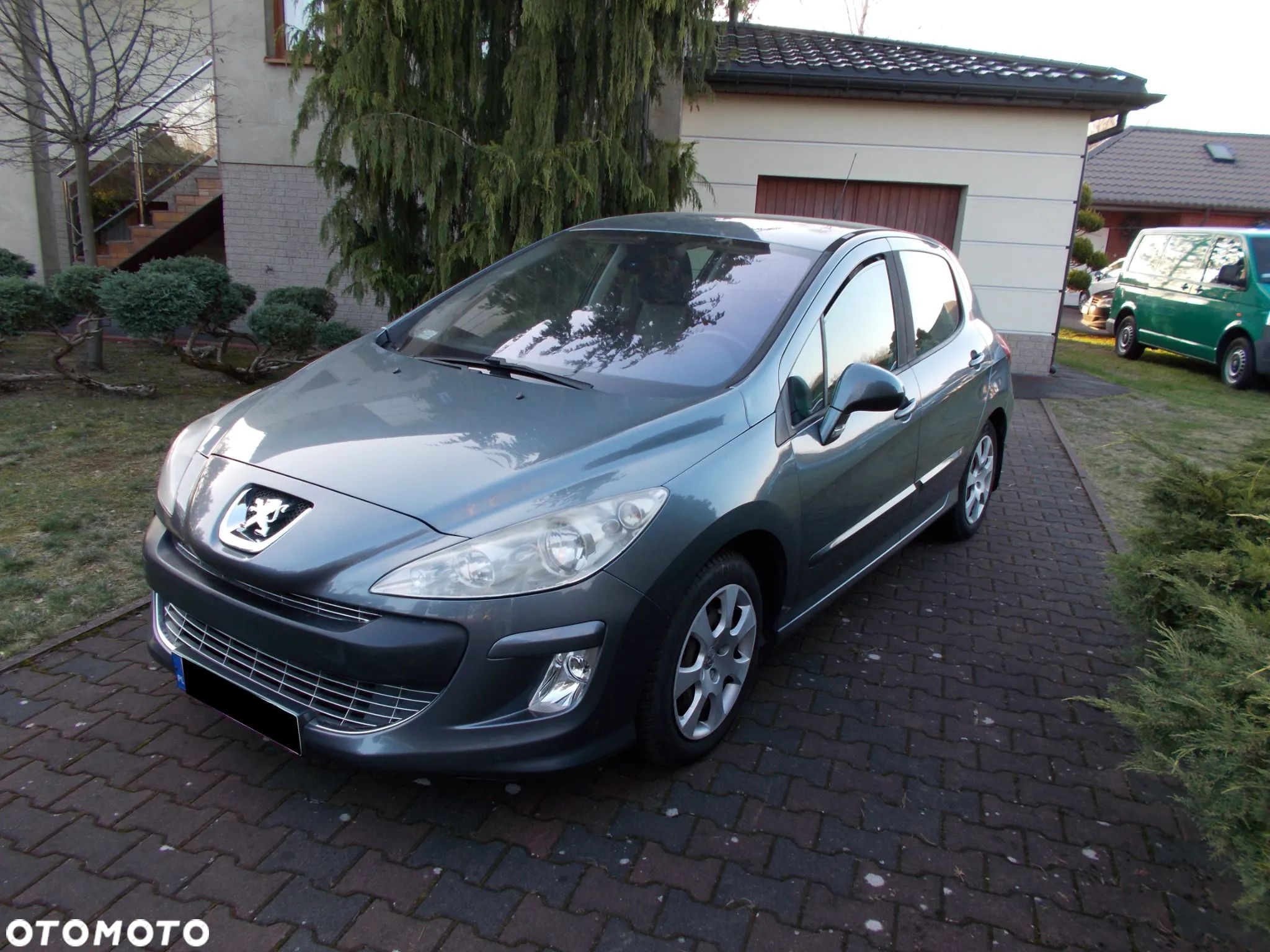 Peugeot 308 - 1