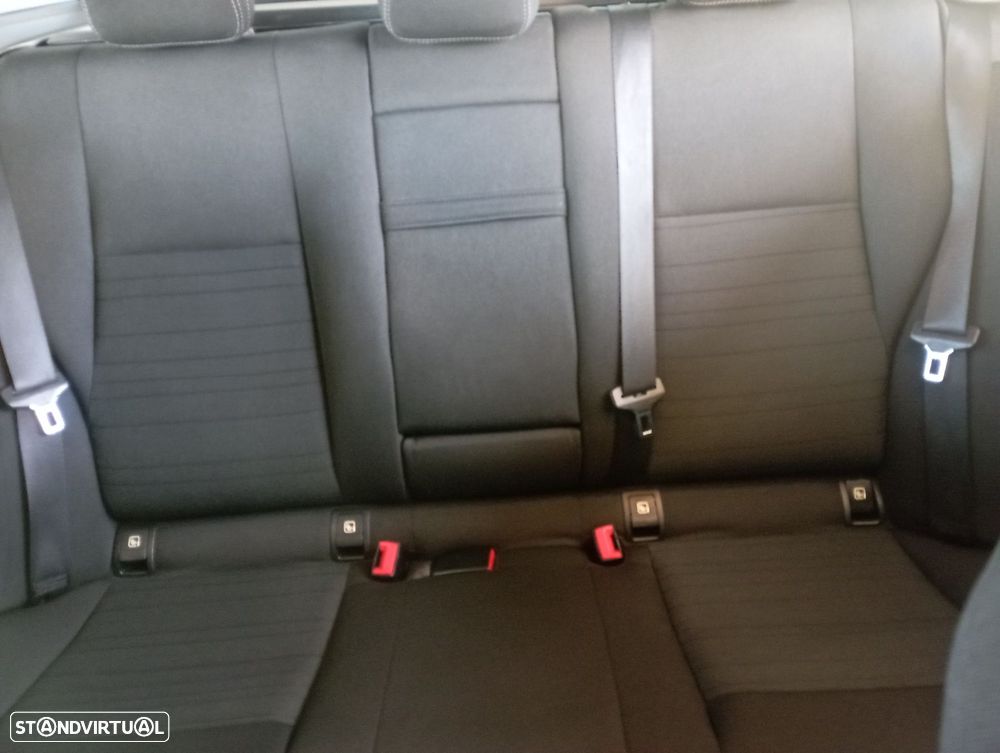 Mercedes-Benz C 200 d Avantgarde Aut. - 24