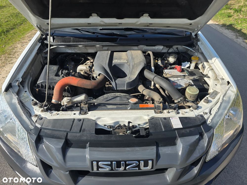 Isuzu D-Max 2.5 EC LS+ - 26