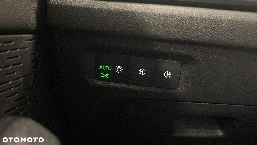 Skoda Octavia 1.5 TSI ACT Ambition - 25