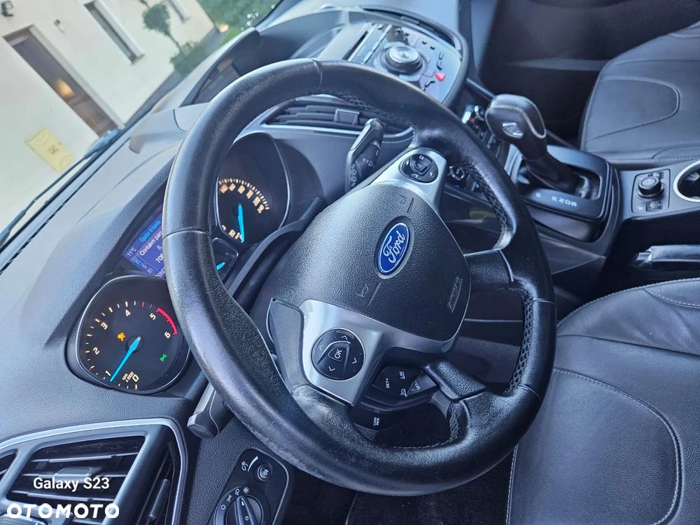 Ford Kuga 2.0 TDCi 4WD Titanium - 11