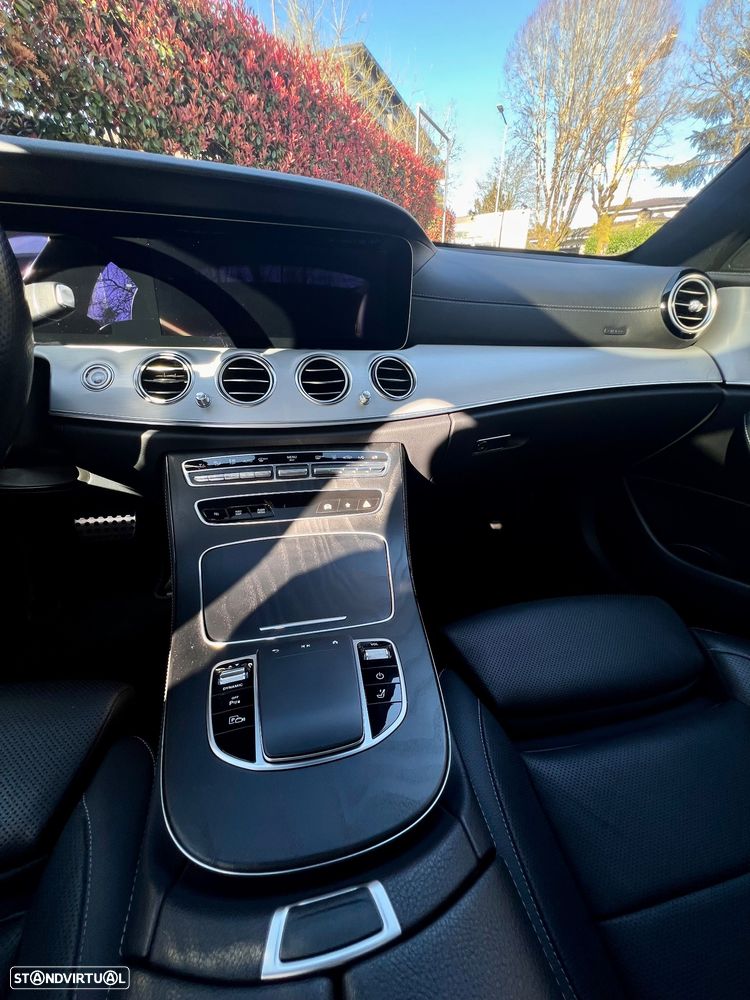 Mercedes-Benz E 300 de 4Matic 9G-TRONIC AMG Line - 14