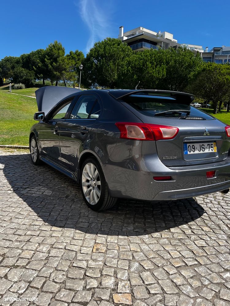 Mitsubishi Lancer Sportback - 9