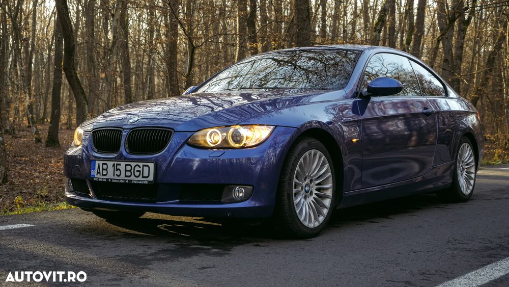 BMW Seria 3 325i - 1