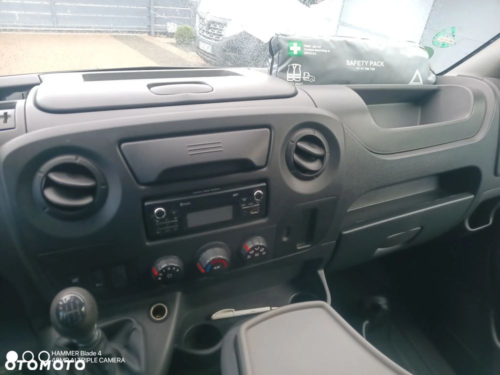 Renault Master - 13