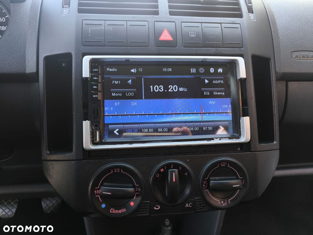 Volkswagen Polo - 7
