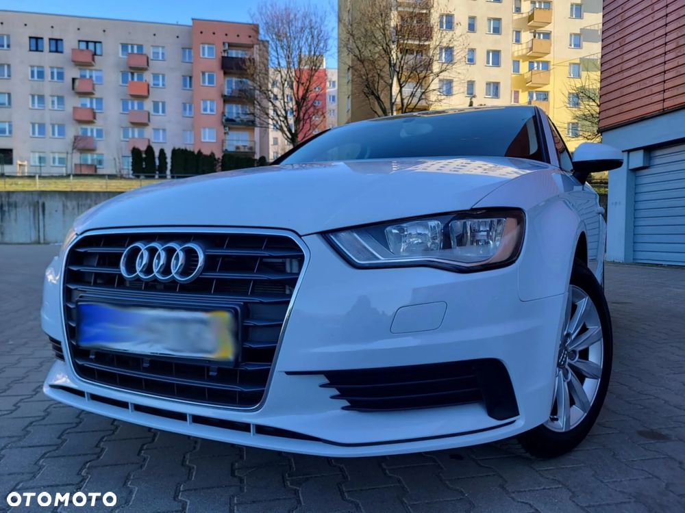 Audi A3 Limousine 2.0 TDI S tronic Ambiente - 4