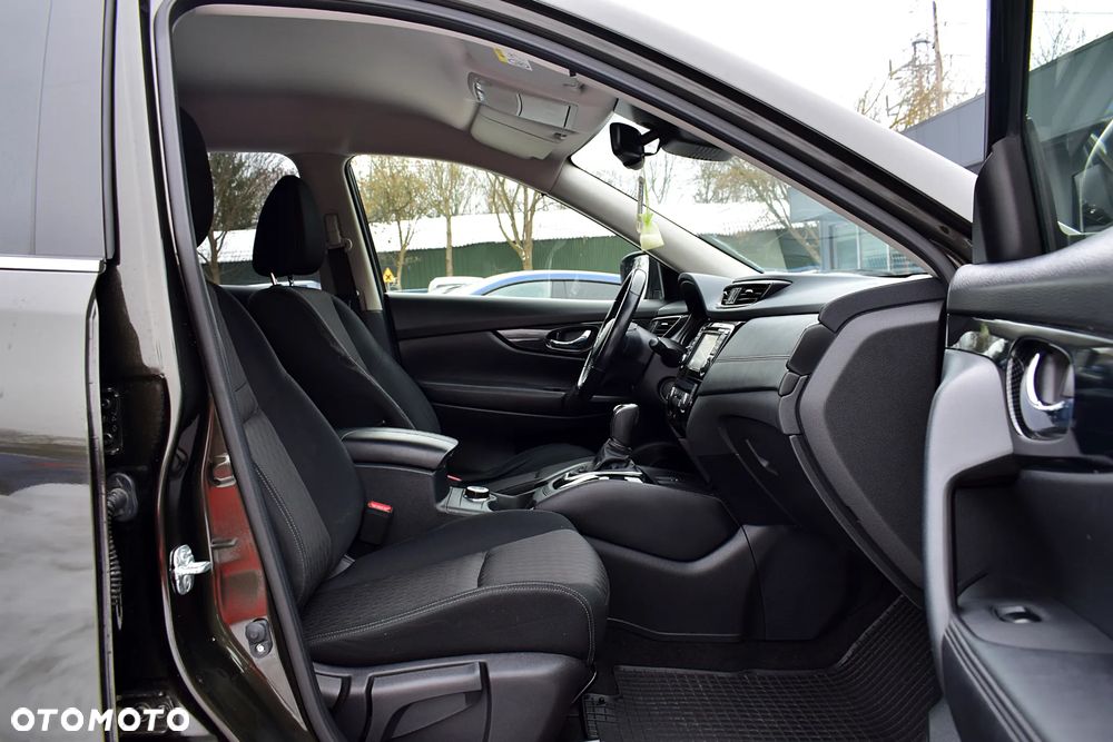 Nissan X-Trail 2.0 dCi N-Connecta 4WD Xtronic - 8