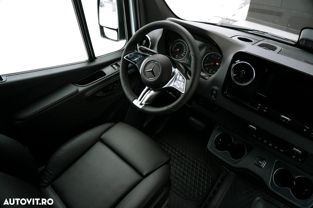 Mercedes-Benz Sprinter 319 CDI furgon - 25