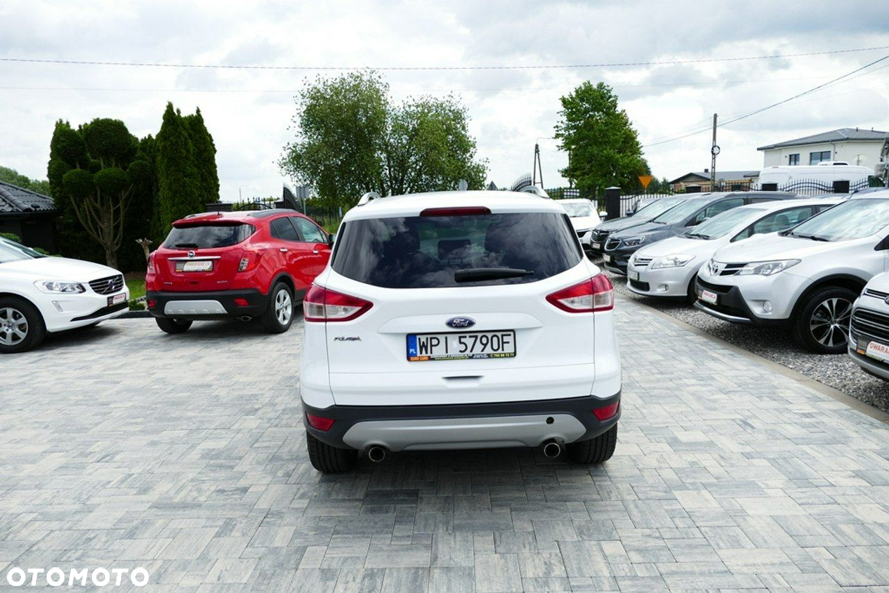Ford Kuga 2.0 TDCi 2x4 Titanium - 7