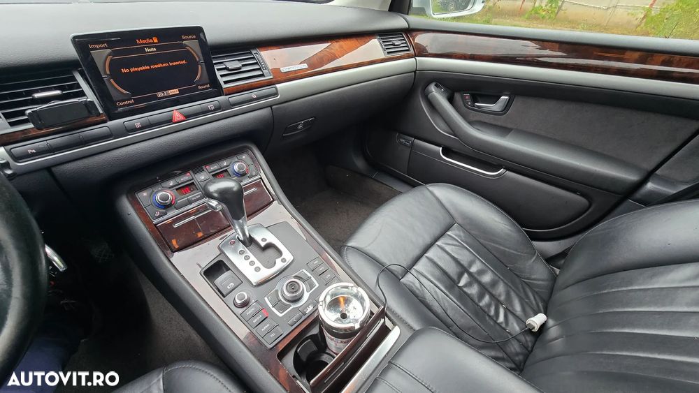 Audi A8 - 14
