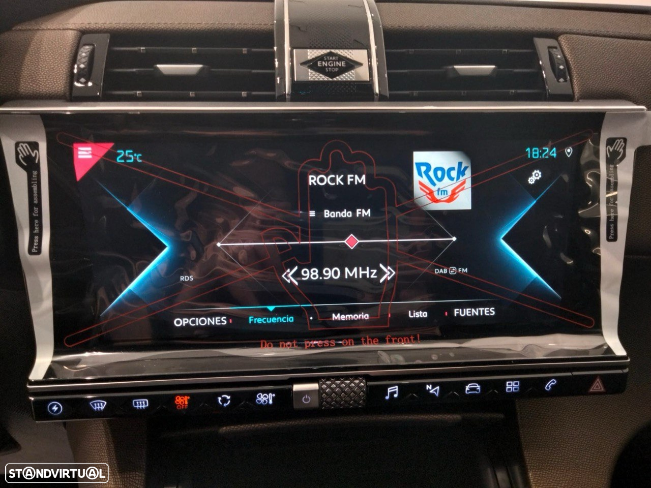 DS DS7 Crossback - 14