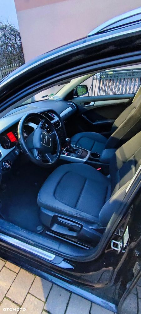 Audi A4 Avant 2.0 TDI - 7