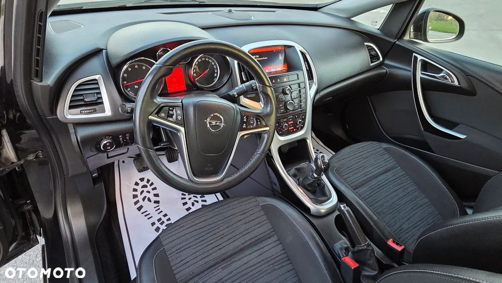 Opel Astra 1.6 Sport - 27