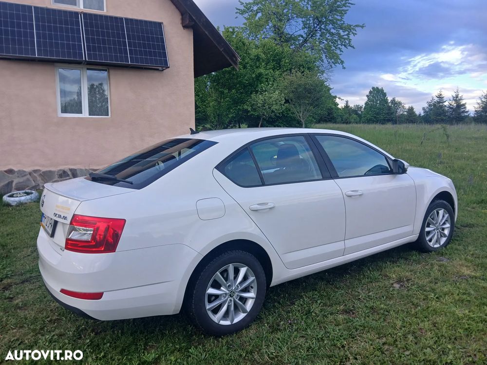 Skoda Octavia 2.0 TDI 4x4 DSG Style - 23