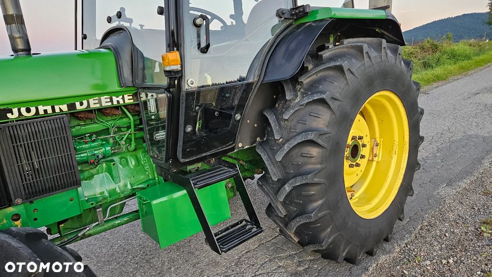 John Deere 1950 - 8