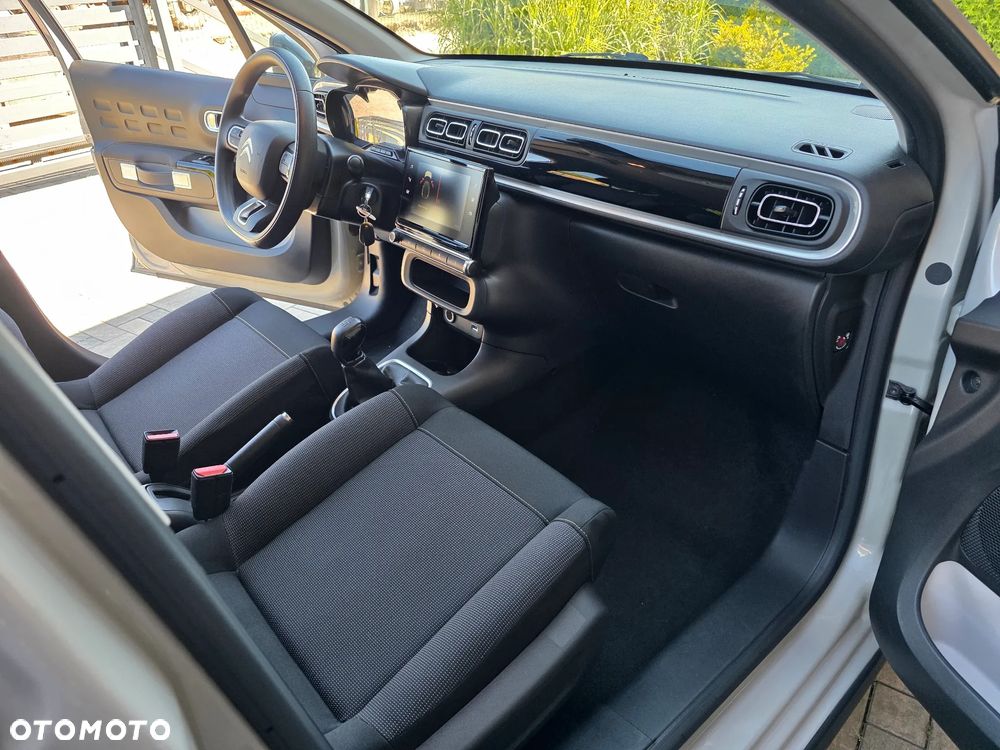 Citroën C3 1.2 PureTech Shine - 10