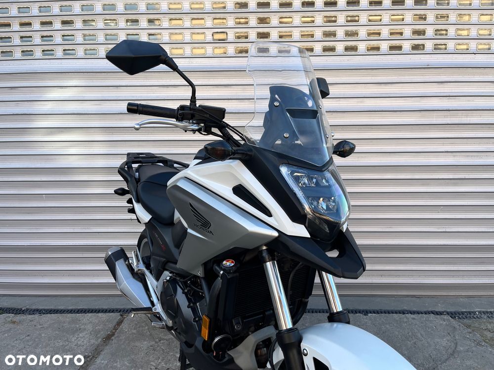 Honda NC - 27