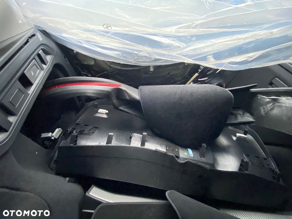 Skoda Superb 2.0 TDI DSG Ambition - 17