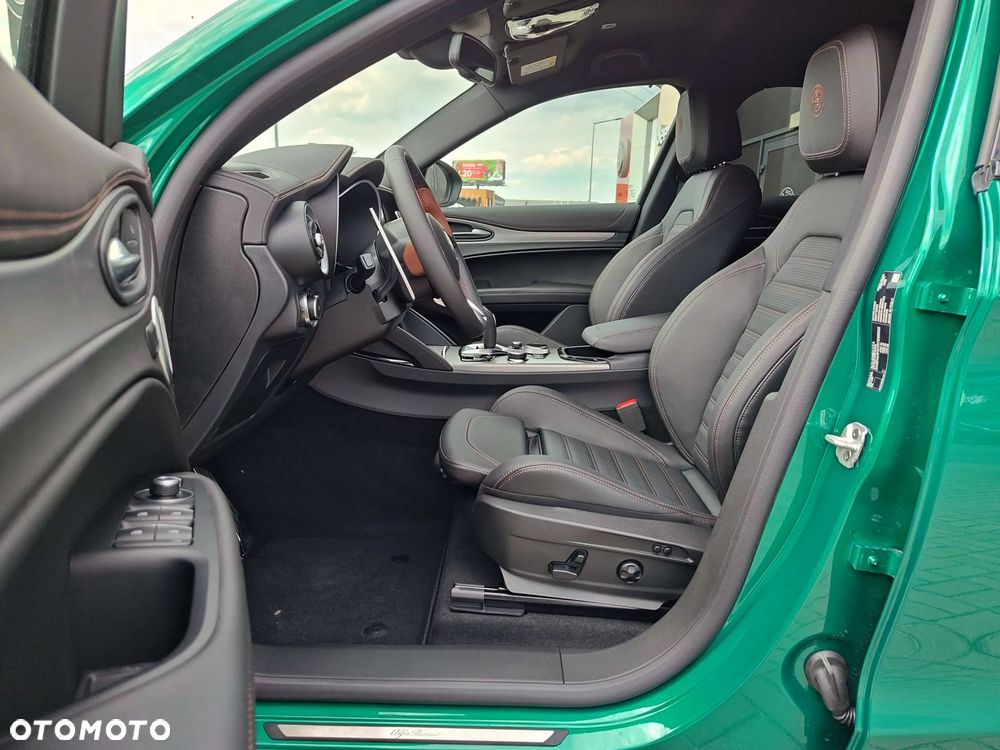 Alfa Romeo Stelvio 2.0 Turbo Intensa Q4 - 9