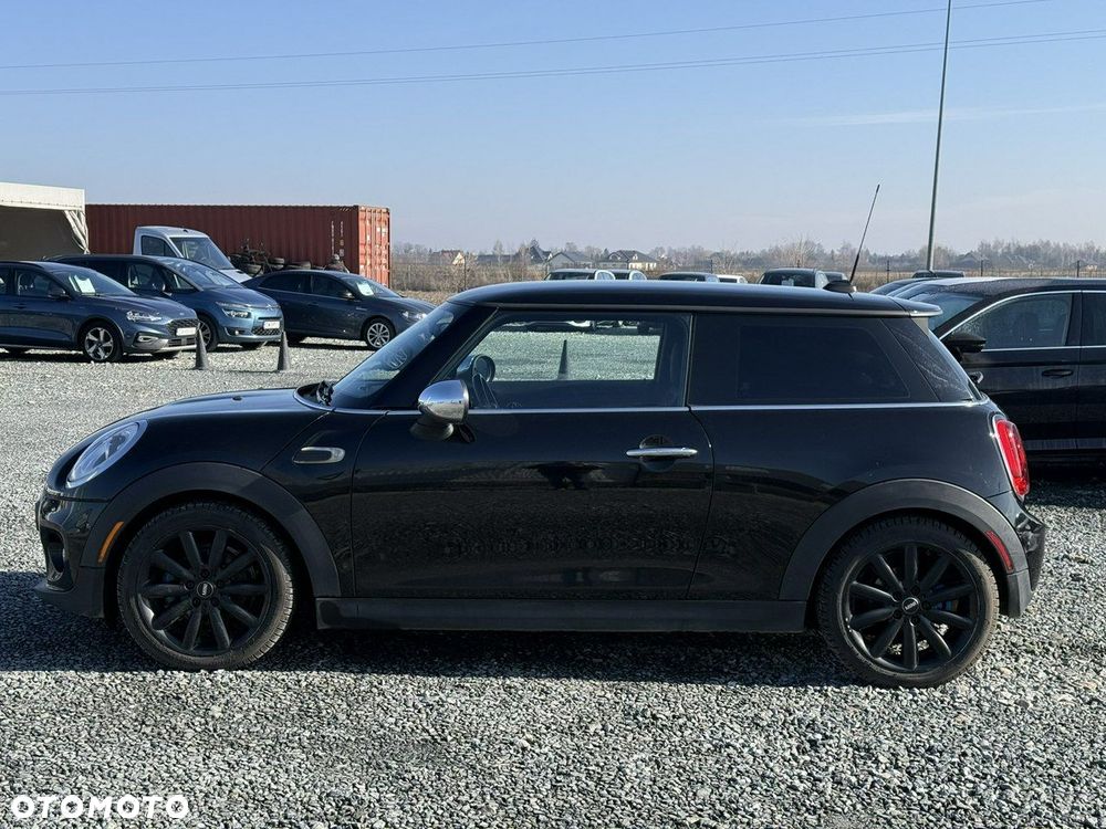 MINI Cooper Standard - 9