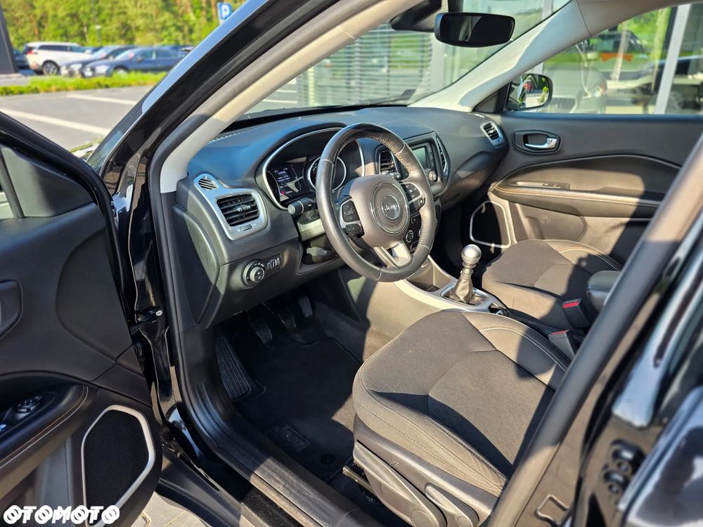 Jeep Compass - 19