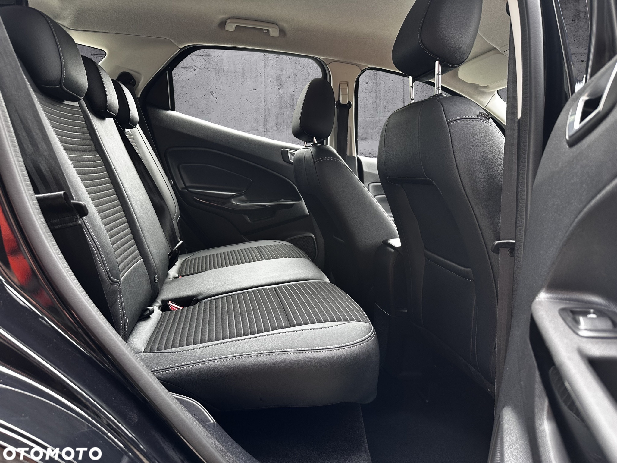 Ford EcoSport 1.0 EcoBoost TITANIUM - 16