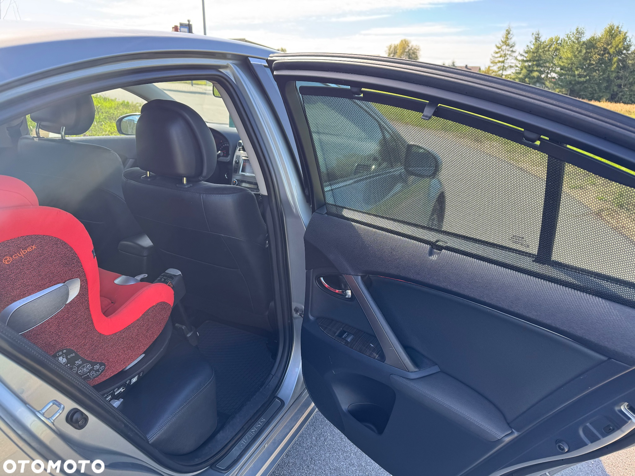 Toyota Avensis 1.8 Premium - 5