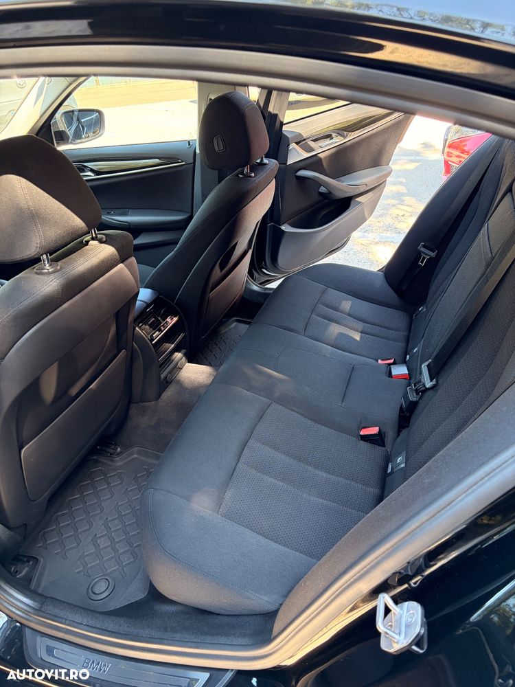 BMW Seria 5 520d EfficientDynamics Edition AT - 13