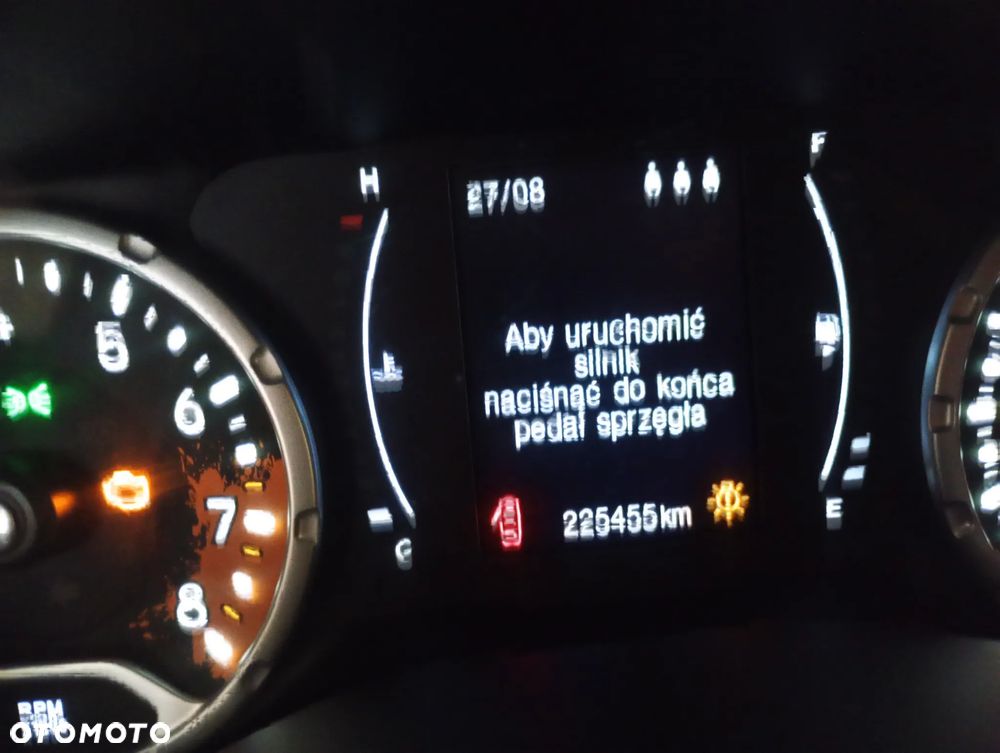 Jeep Renegade 1.6 E-TorQ Sport FWD - 3