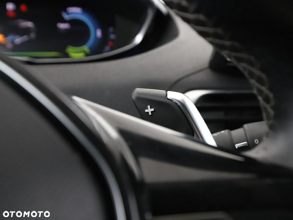 Peugeot 3008 1.6 PureTech Hybrid PHEV Allure Pack S&S EAT8 - 34