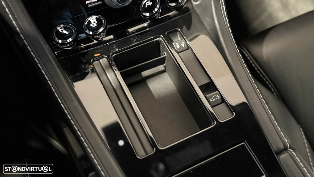 Aston Martin Vantage Coupe S Sportshift - 29