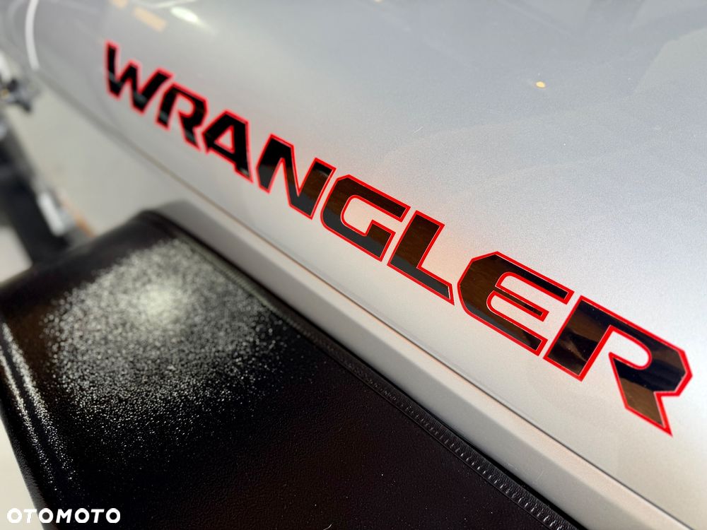 Jeep Wrangler 3.6 Sahara - 10