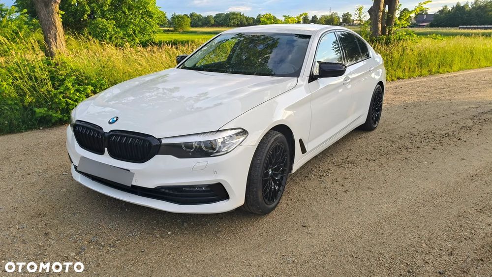 BMW Seria 5 520d xDrive Luxury Line sport - 5