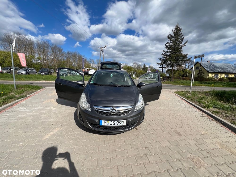 Opel Corsa 1.4 16V Active - 26