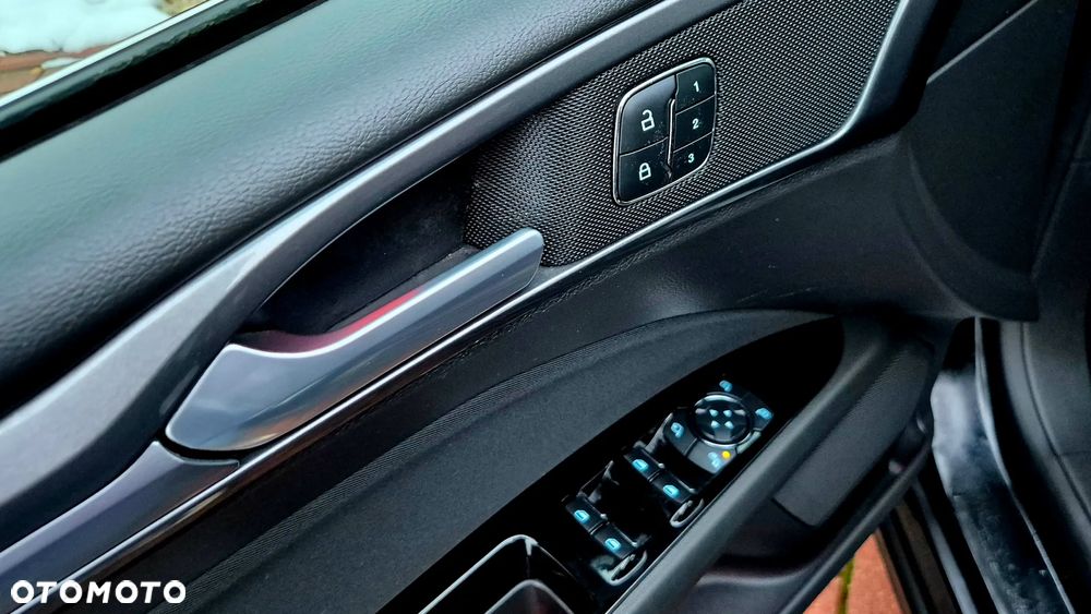 Ford Mondeo 2.0 EcoBlue Titanium - 20