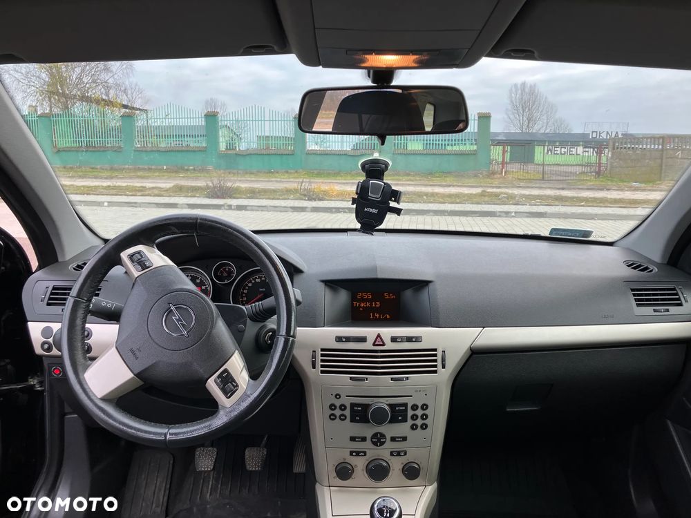 Opel Astra III 1.6 Essentia - 9