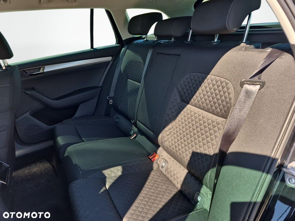 Skoda Superb - 11