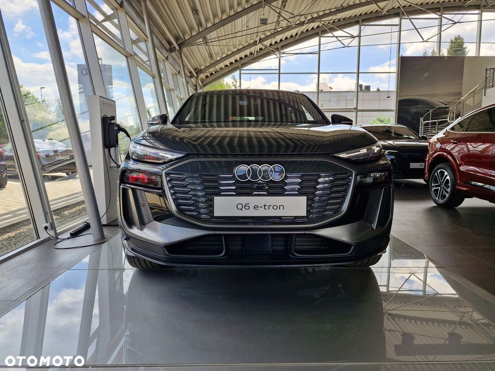 Audi Q6 e-tron - 3