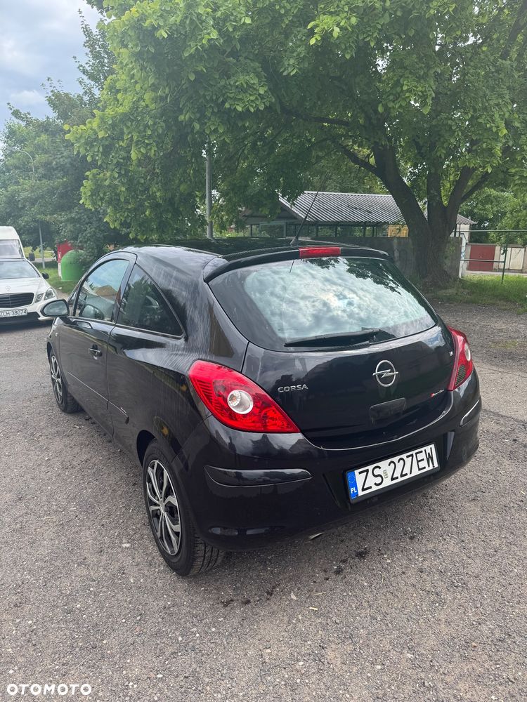 Opel Corsa 1.4 16V Enjoy - 3