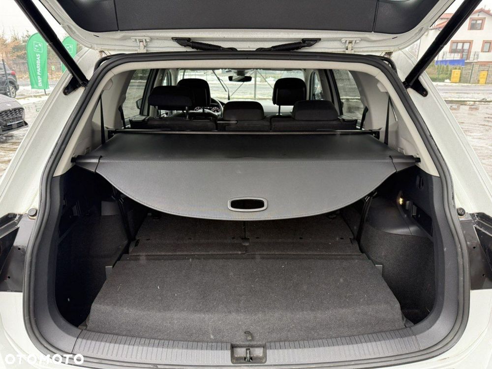 Volkswagen Tiguan Allspace 2.0 TDI 4Mot Elegance DSG 7os - 28