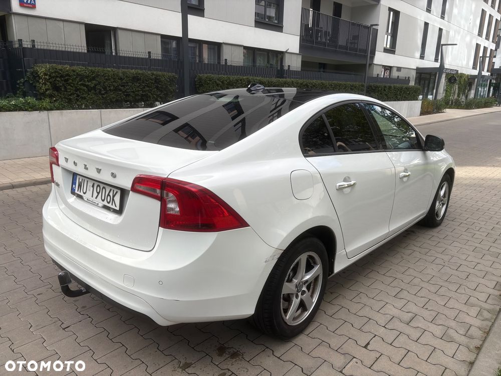 Volvo S60 D2 Drive-E Base - 11