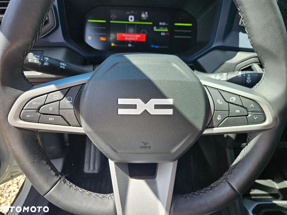 Dacia Bigster 1.8 Full Hybrid 155 Expression MMT - 8