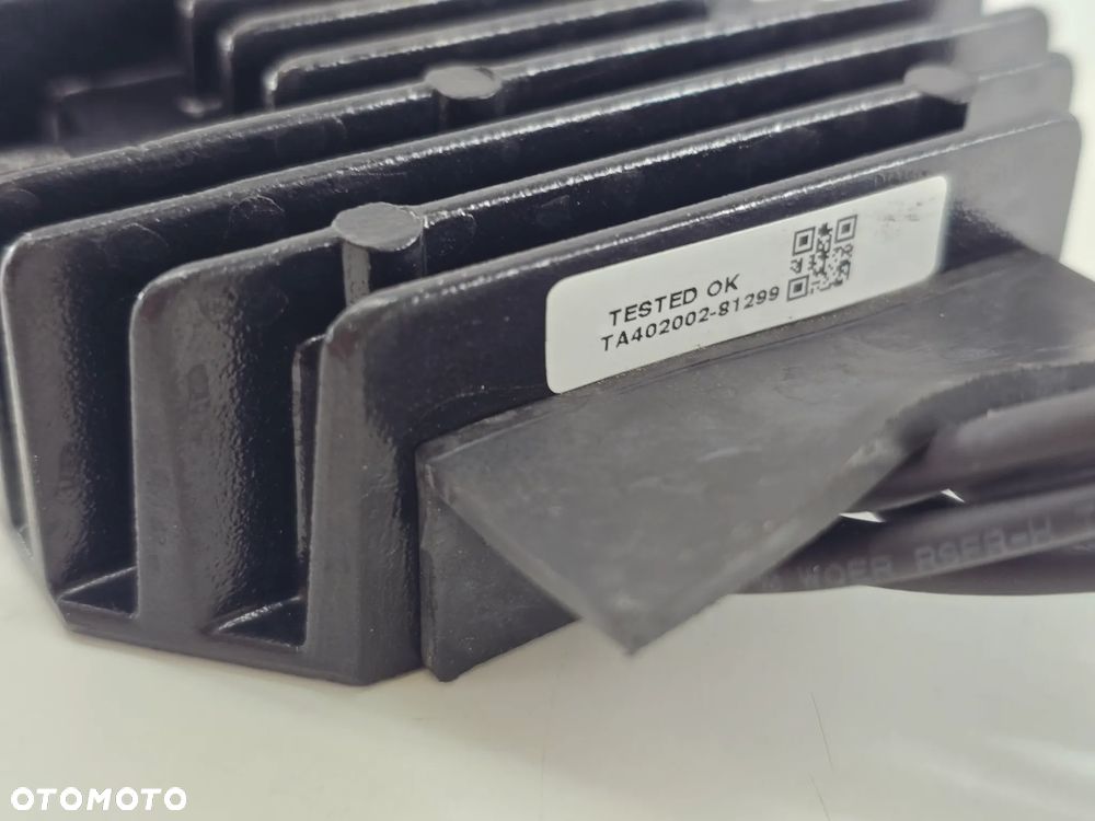 REGULATOR NAPIECIA  TRIUMPH SCRAMBLER 400 SPEED - 4