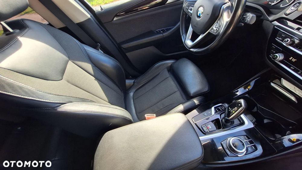 BMW X3 xDrive20d Luxury Line sport - 23