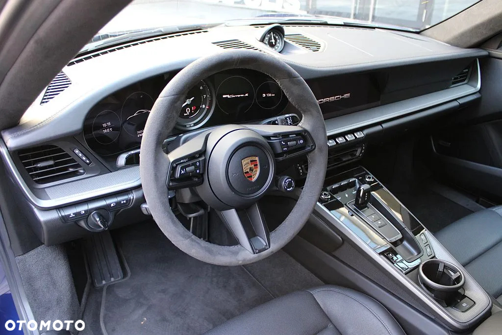 Porsche 911 Carrera S - 20