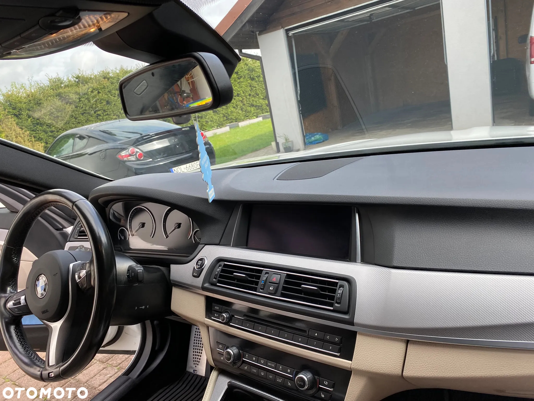 BMW Seria 5 520d xDrive Luxury Line - 24
