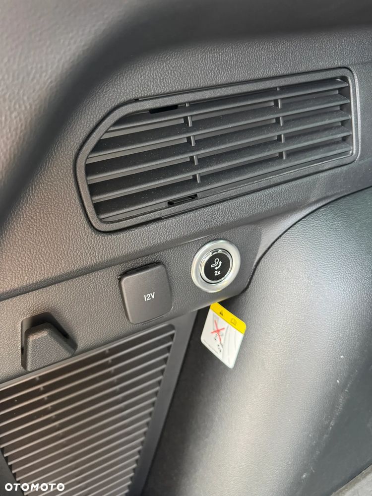 Ford Kuga 2.5 Duratec PHEV ST-LINE X - 20